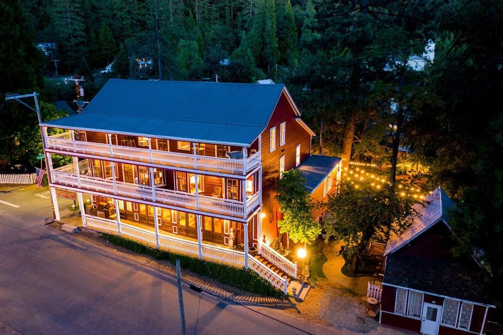 The Dutch Flat Hotel photo 88