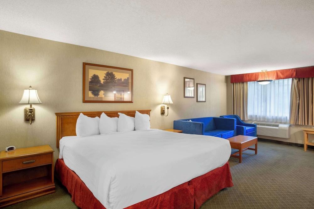 Best Western Shadow Inn photo 8