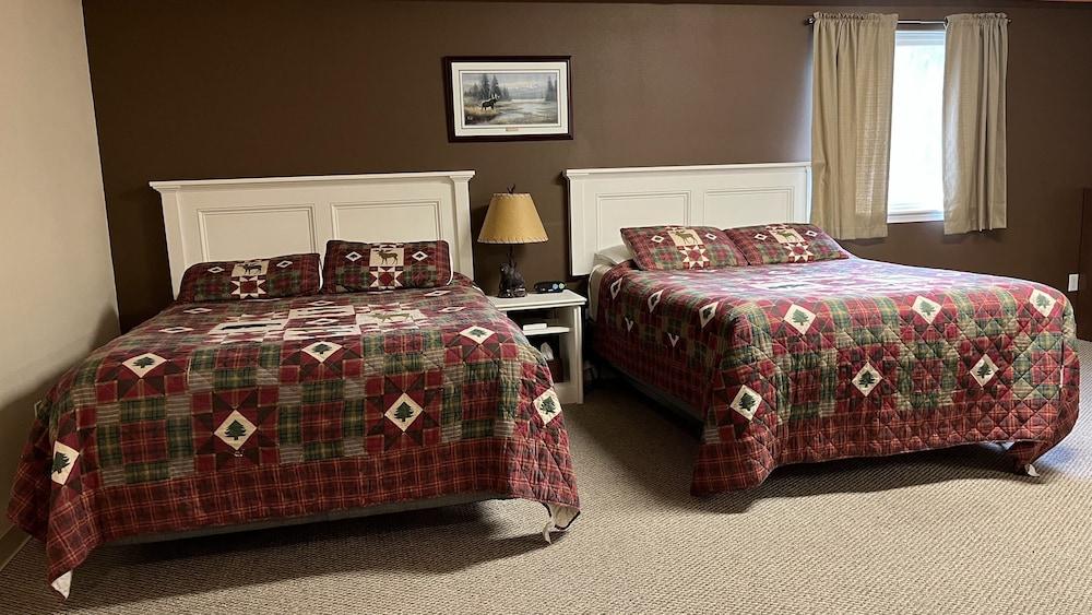 Denali Rainbow Village RV Park and Motel photo 52