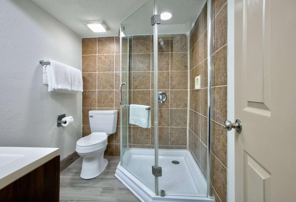 Ramada by Wyndham Diamondhead I-10/Gulfport photo 20