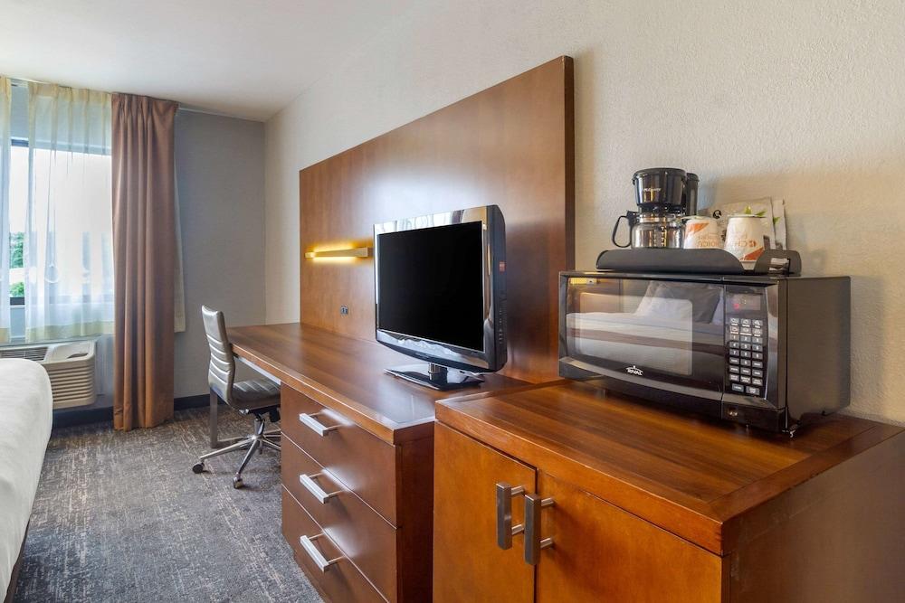 Quality Inn Danville photo 24