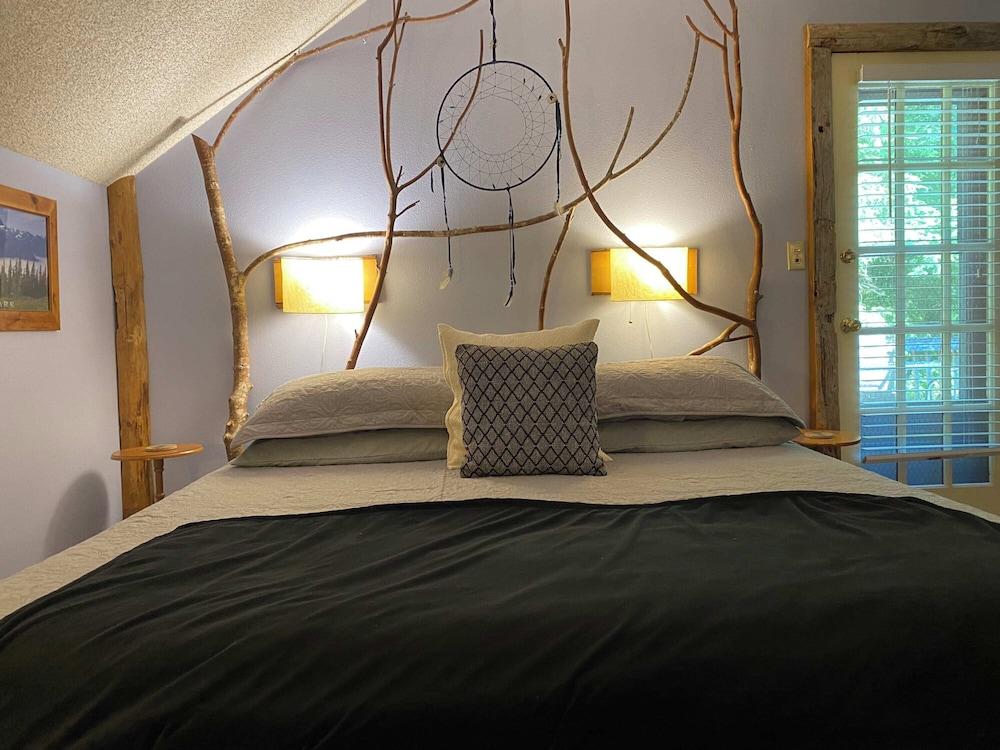 Manitou Lodge photo 36