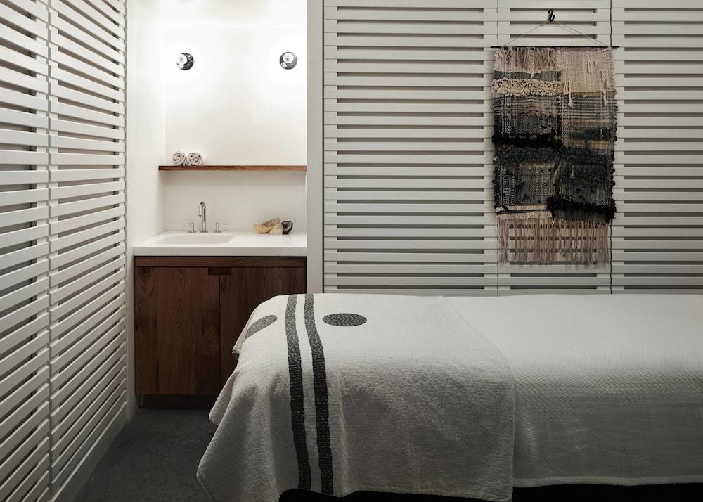 Ace Hotel and Swim Club photo 41