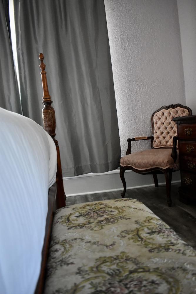 The DeLand Hotel photo 70