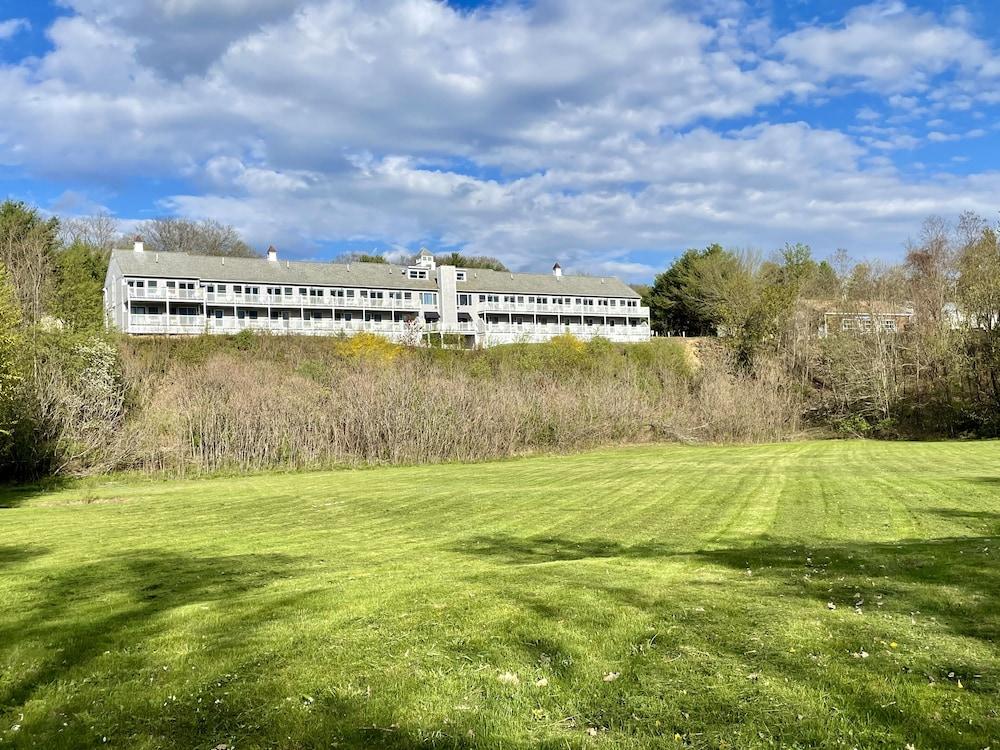 North Conway Mountain Inn photo 12