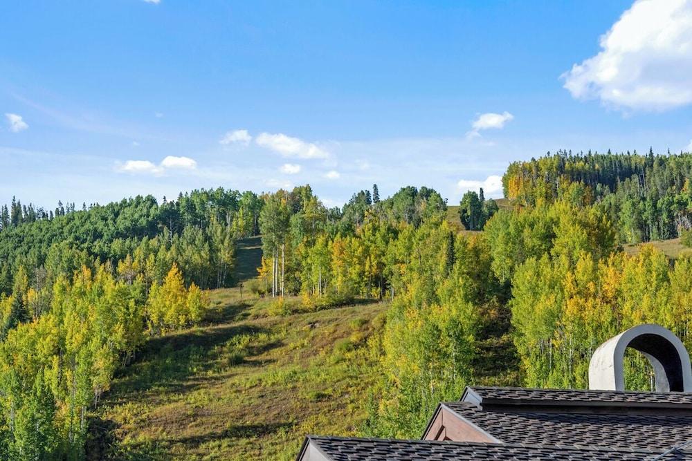 Christiania Condos - CoralTree Residence Collection photo 51