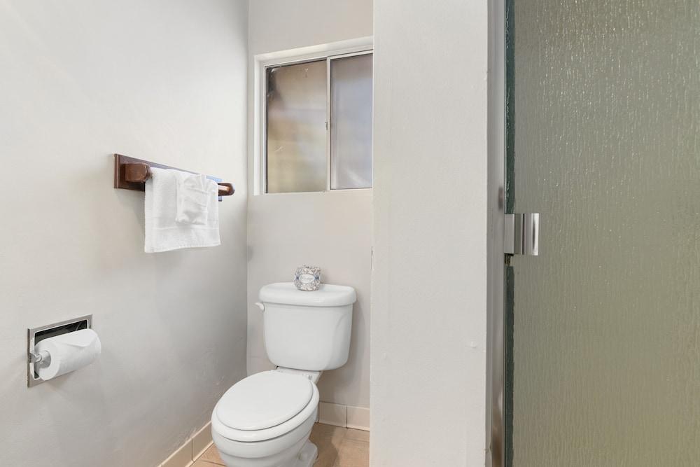 Skylark Shores Resort photo 60