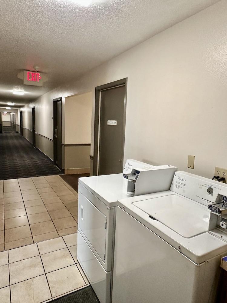Travel Inn photo 14