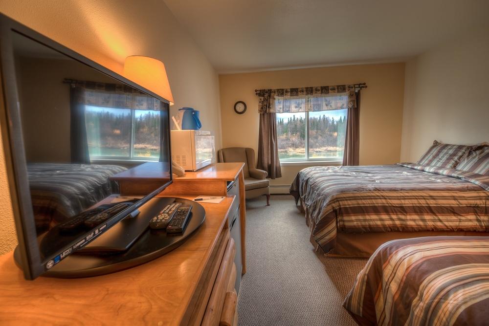 Kenai River Lodge photo 2