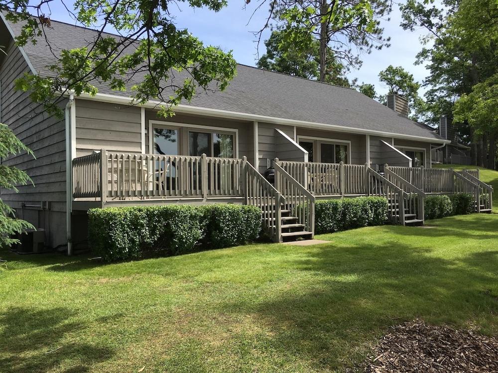 Kavanaugh's Sylvan Lake Resort photo 18