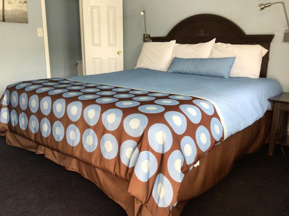 Hitching Post Country Motel photo 4