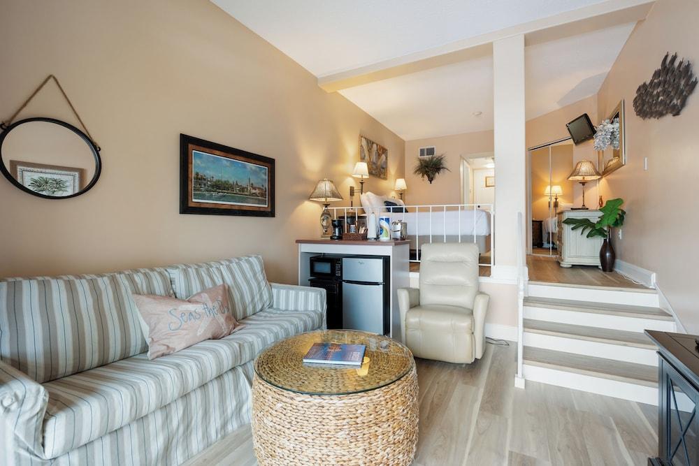 Inn at Camachee Harbor by Coolvacay photo 26