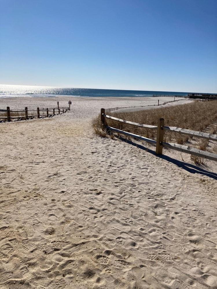 Surfside Motel photo 49