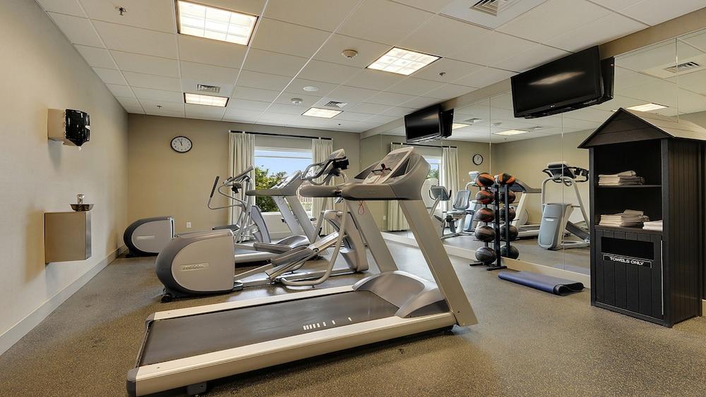 Holiday Inn Express & Suites Gonzales by IHG photo 15