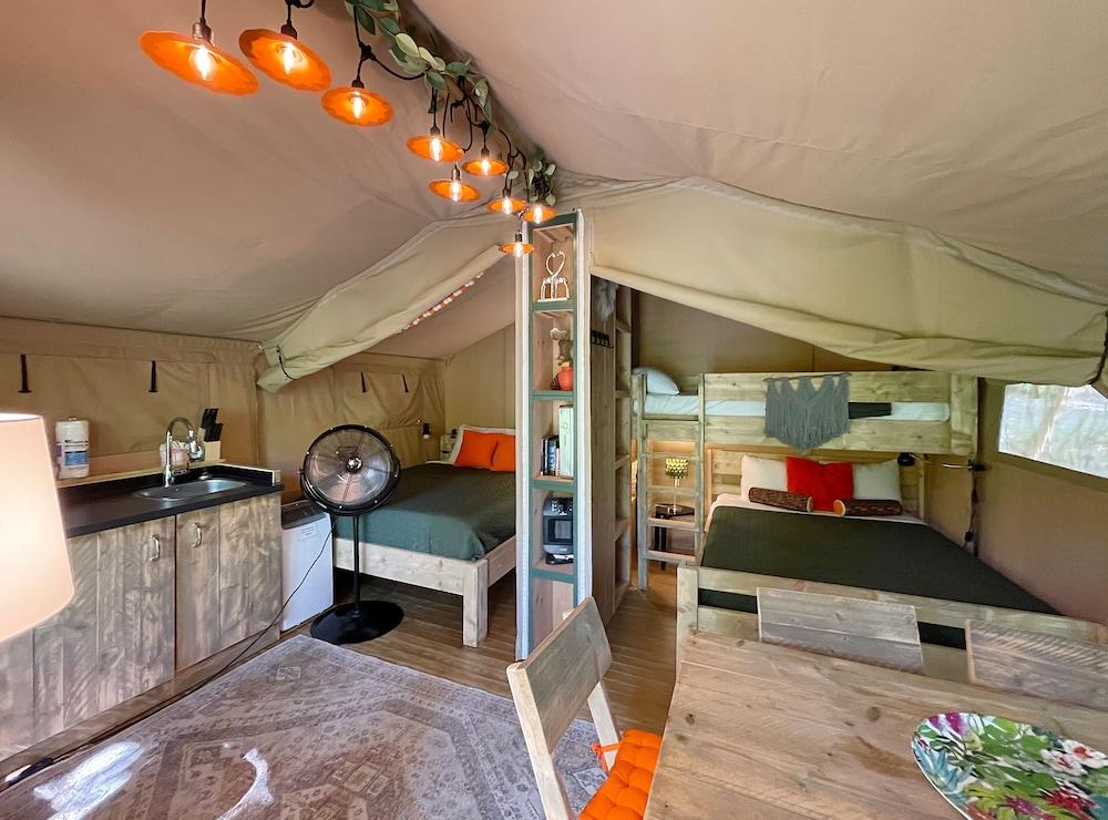 Emberglow Outdoor Resort photo 55