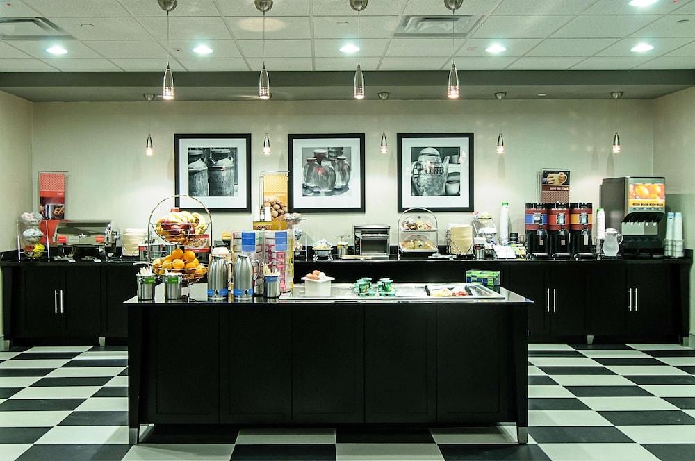 Hampton Inn Stafford/Quantico & Conference Center photo 24