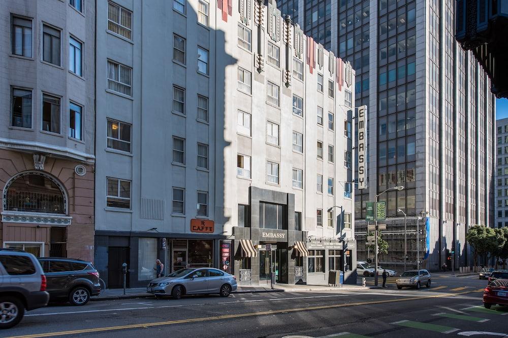 Embassy Hotel photo 49