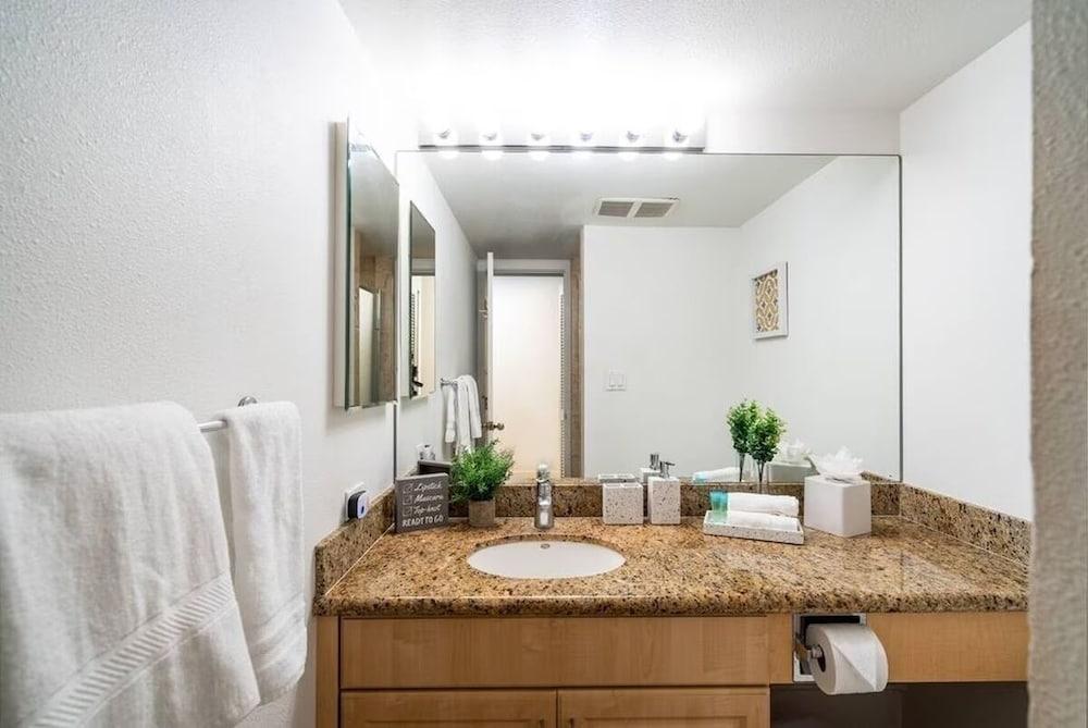 The Residences at Kamaole Sands Resort photo 37