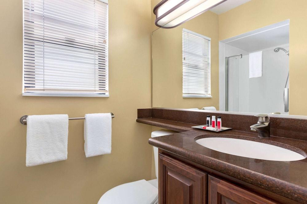 Travelodge by Wyndham Presidio San Francisco photo 17