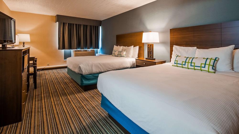 Best Western Woodhaven Inn photo 21