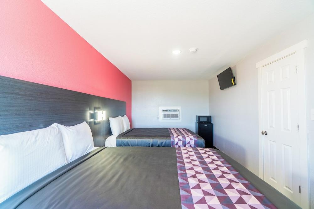 Royal Inn by OYO photo 20