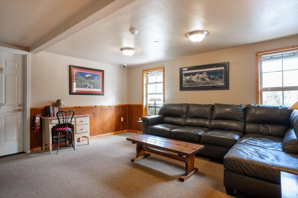 North Cascades Inn photo 96