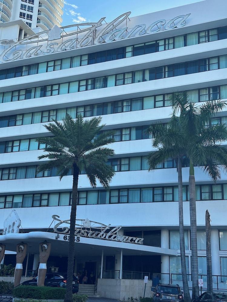 Casablanca Miami Beach photo 57