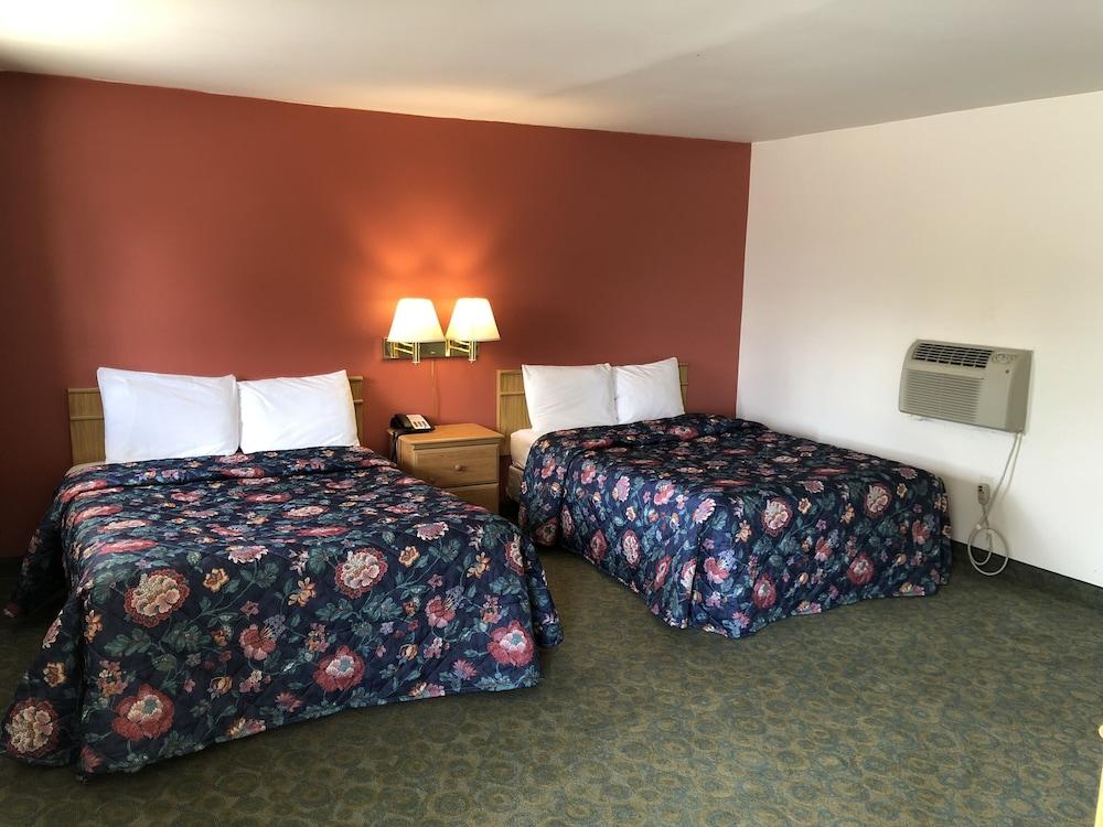 Deep Well Motel photo 18