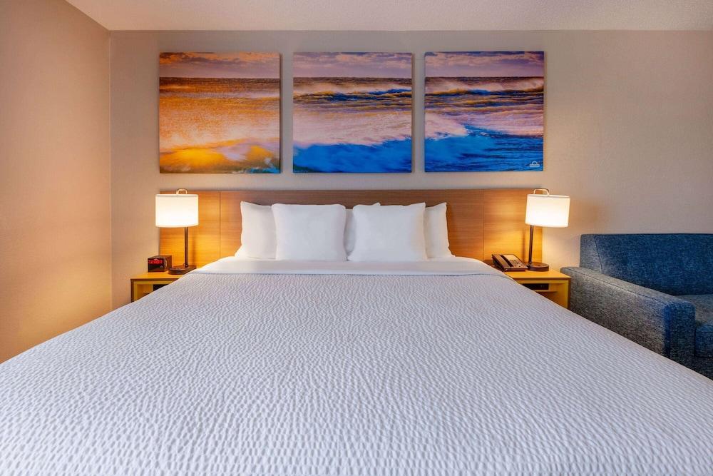 Days Inn by Wyndham Sturtevant / Racine / Mount Pleasant photo 10