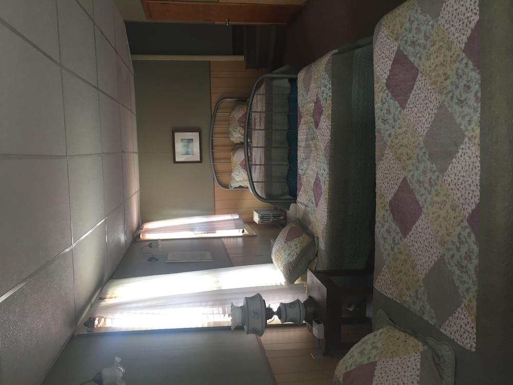 The Wheelhouse Inn photo 3