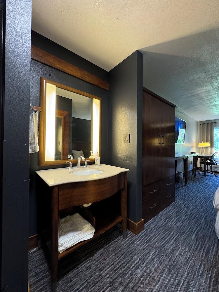 Lux Hotel photo 9