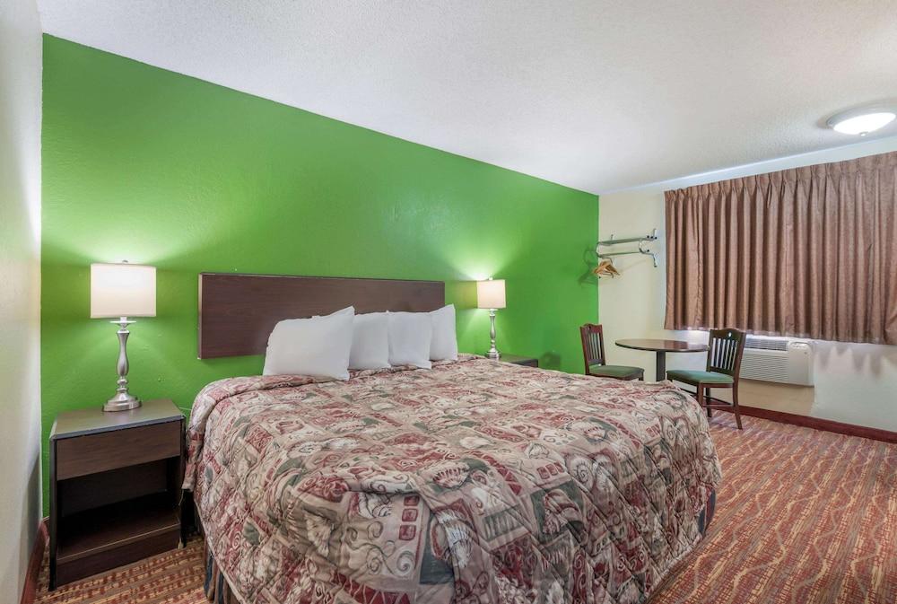 Rodeway Inn Benton photo 4