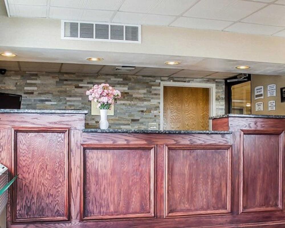 Comfort Inn Dunmore - Scranton East photo 2
