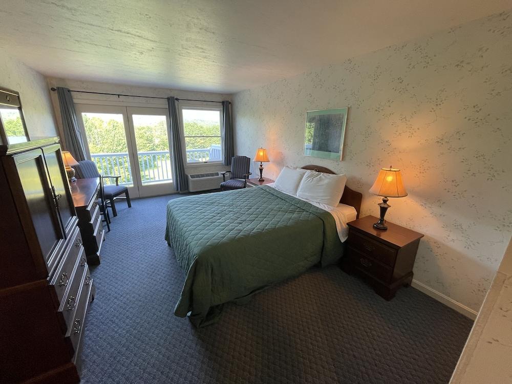 North Conway Mountain Inn photo 4