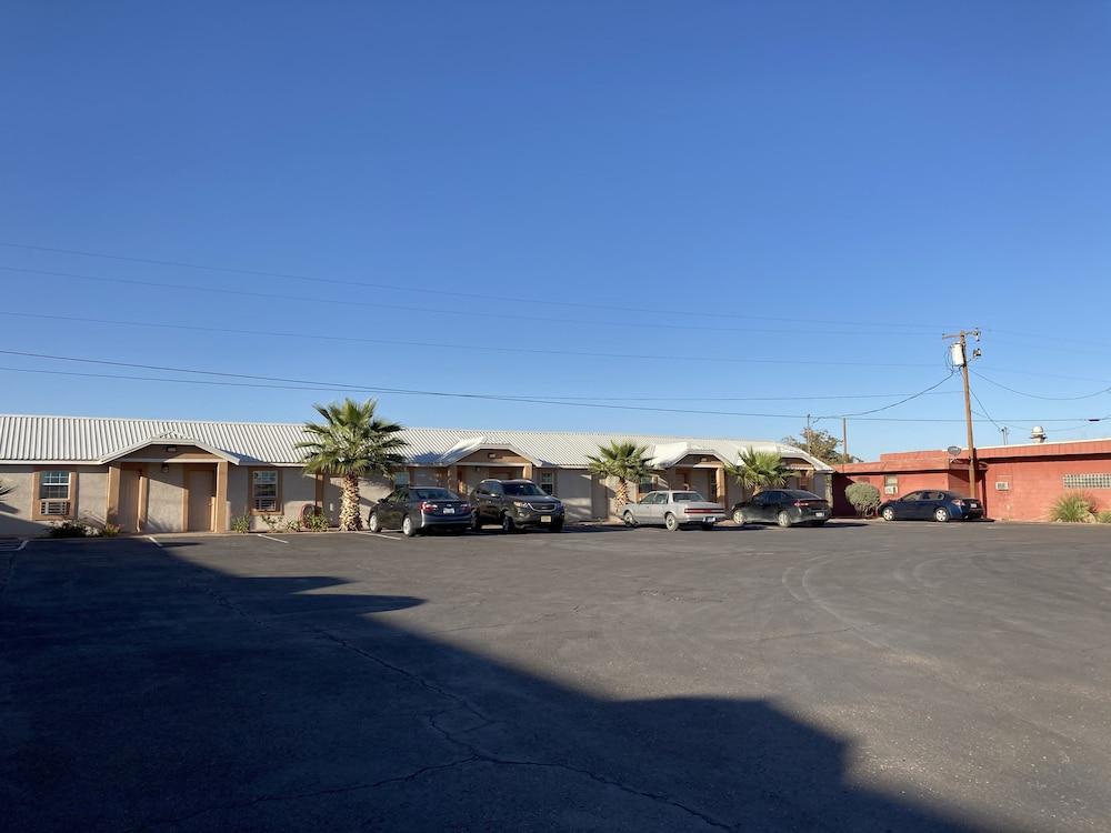 Desert Inn photo 23