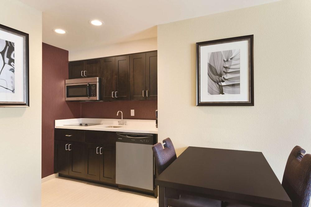 Homewood Suites by Hilton Mobile I-65/Airport Blvd, AL photo 7