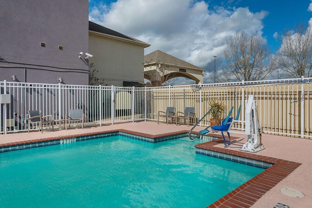 Best Western Plus Deridder Inn & Suites photo 34