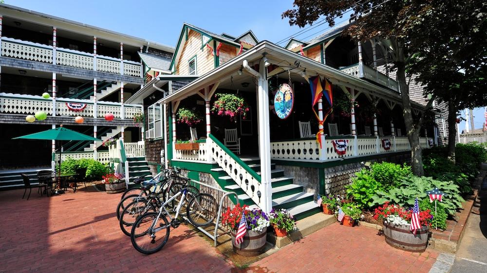 Pequot Hotel photo 8