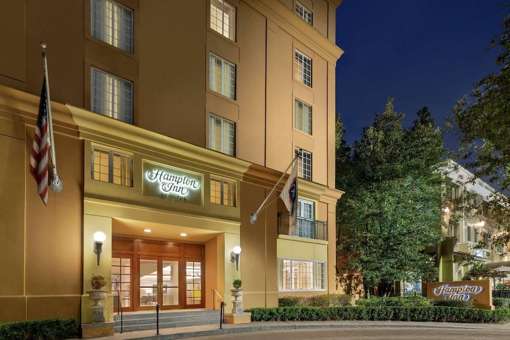 Hampton Inn New Orleans-St. Charles Ave./Garden District photo 51