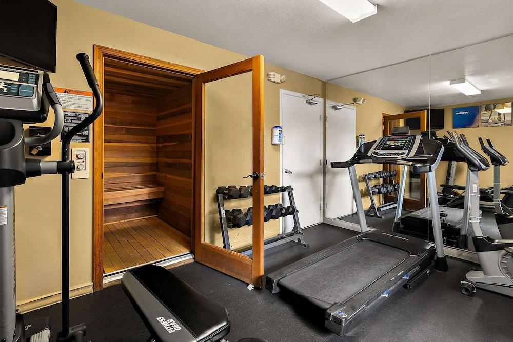 Comfort Inn & Suites Sequoia/Kings Canyon photo 22