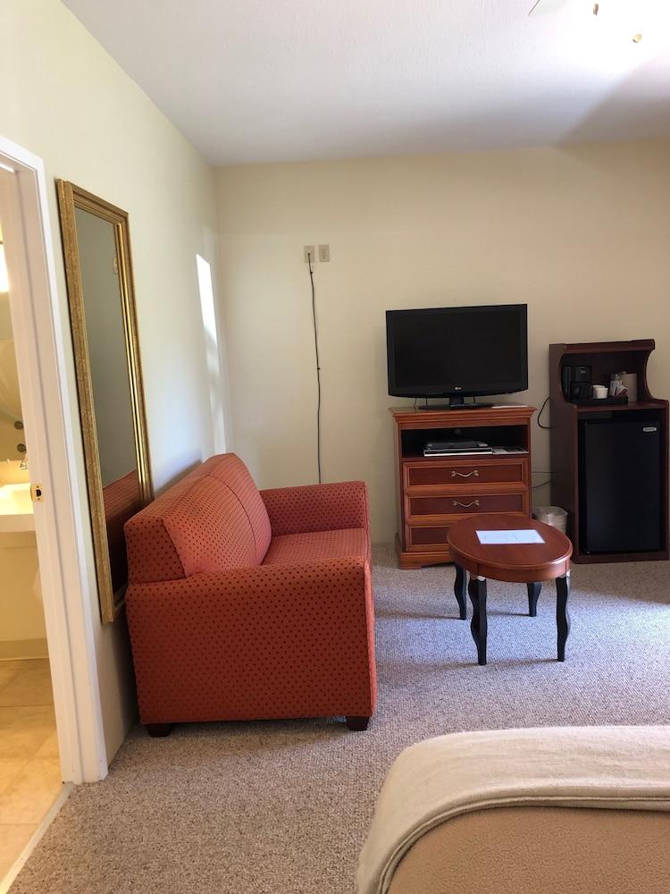 The Caden Hotel photo 9