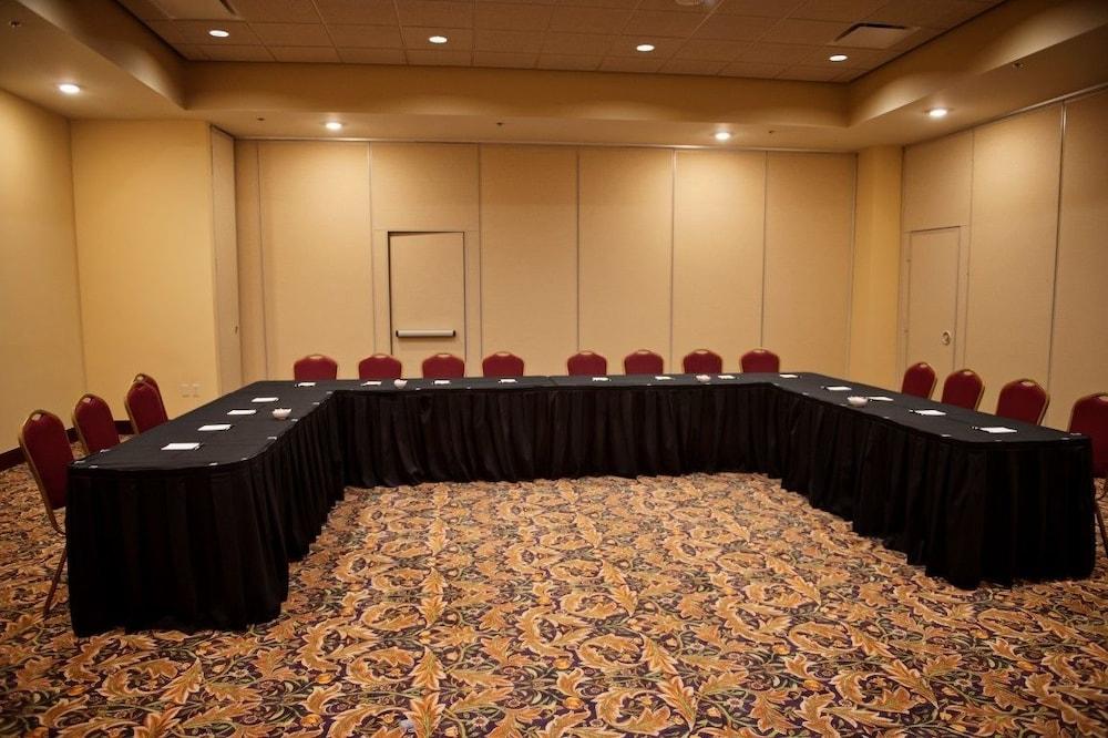 Grand Casino Hotel and Resort photo 54