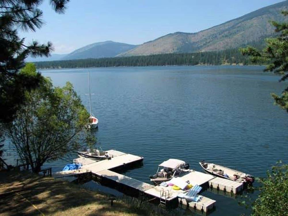 Lakeside Resort and Motel photo 96