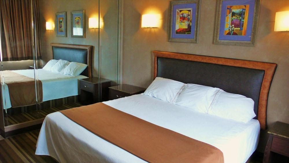 Surfside Motel photo 7