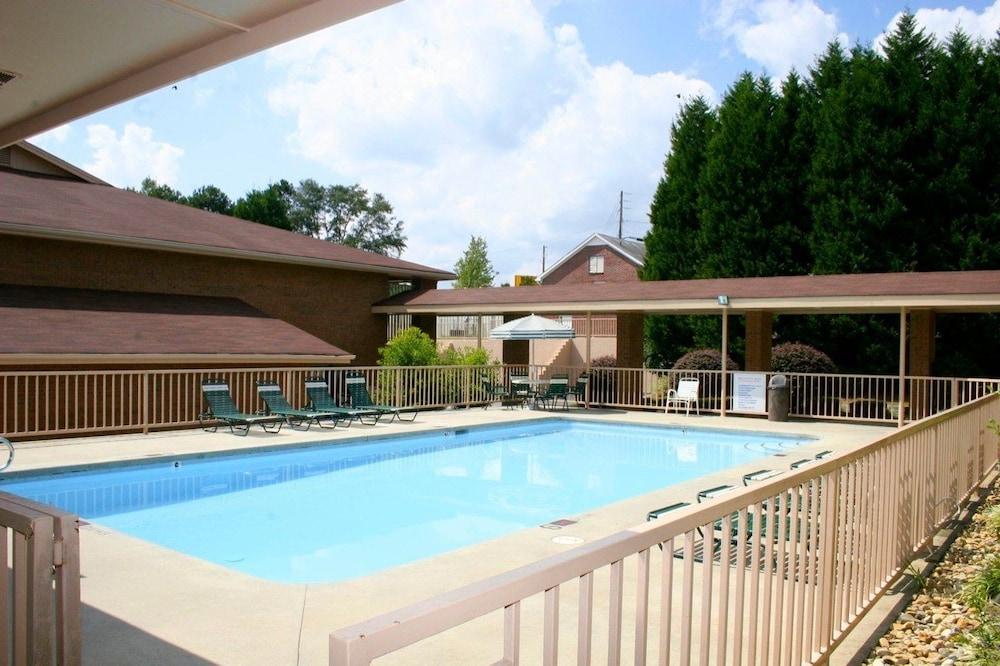 Quality Inn Toccoa photo 36