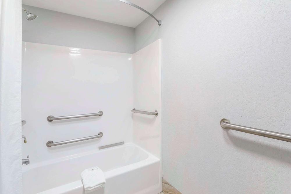 Quality Inn Oak Ridge - Knoxville West photo 6