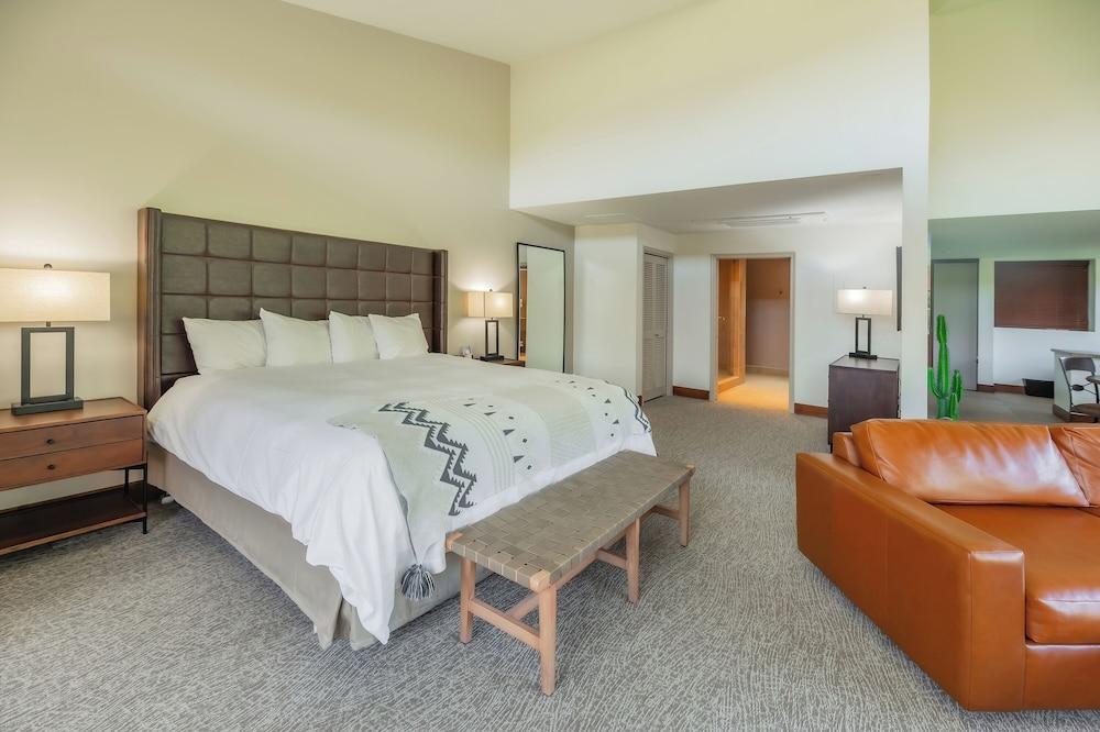 Ventana Canyon Club and Lodge photo 9
