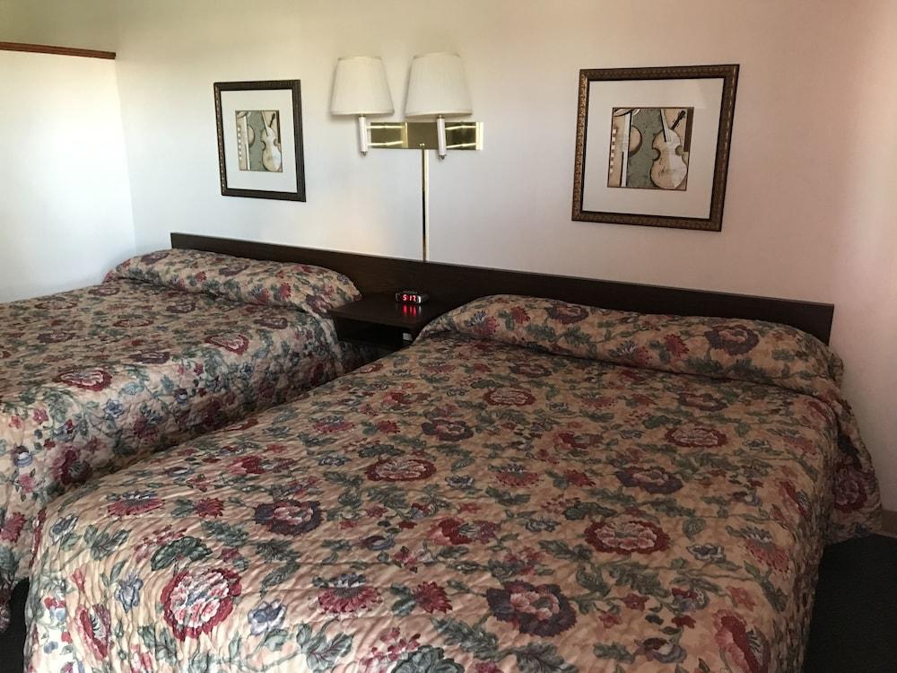 Motel Grand photo 25