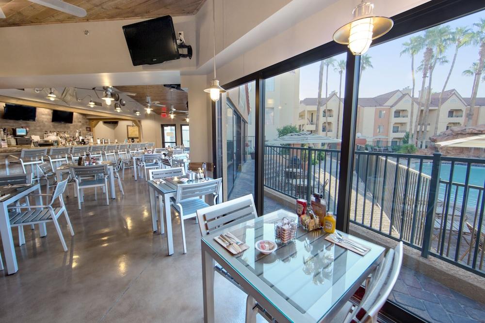 Holiday Inn Club Vacations at Desert Club Resort by IHG photo 57