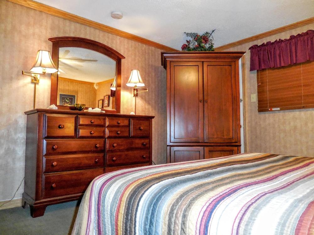 Mountaintop Condos photo 97